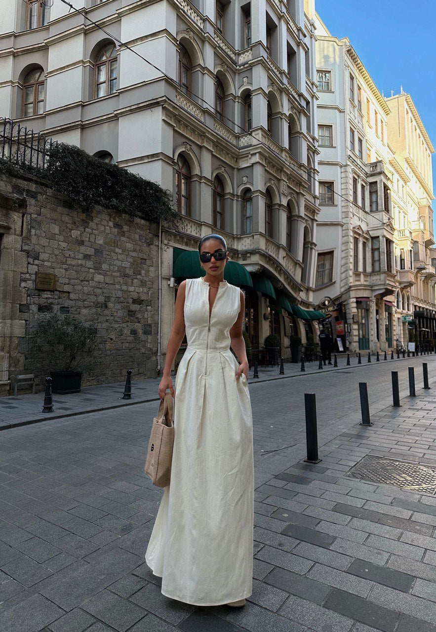 DRESS WITH ZIPPER