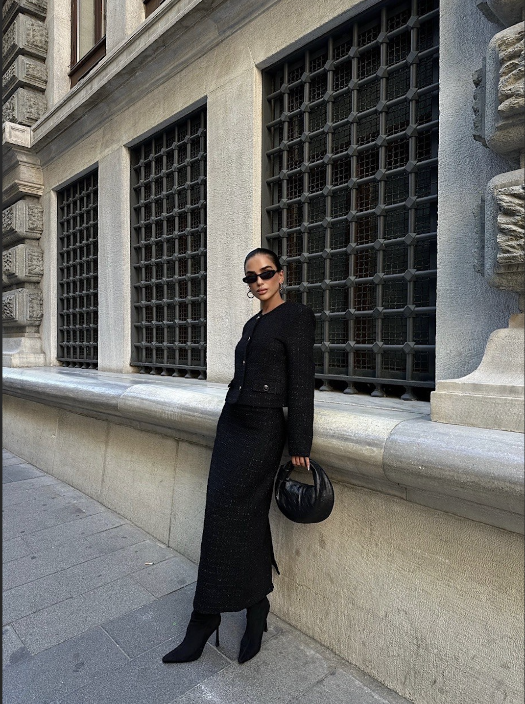 CHIC SKIRTED SET WITH JACKET